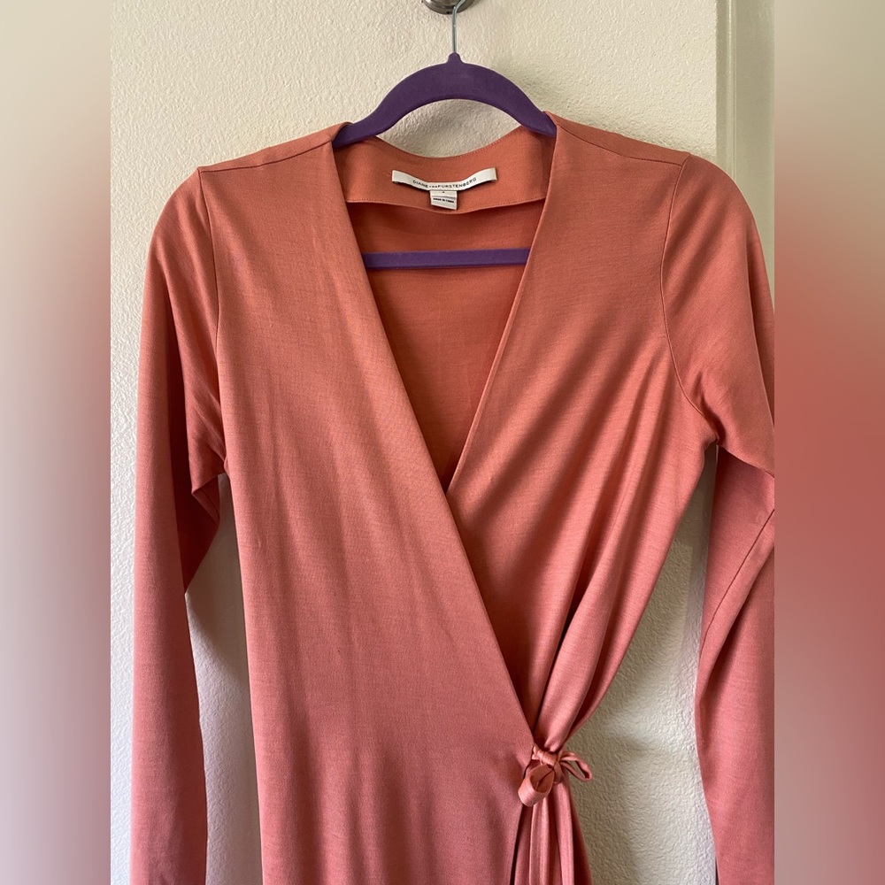 Diane von Furstenberg Wrap Dress, Size 4